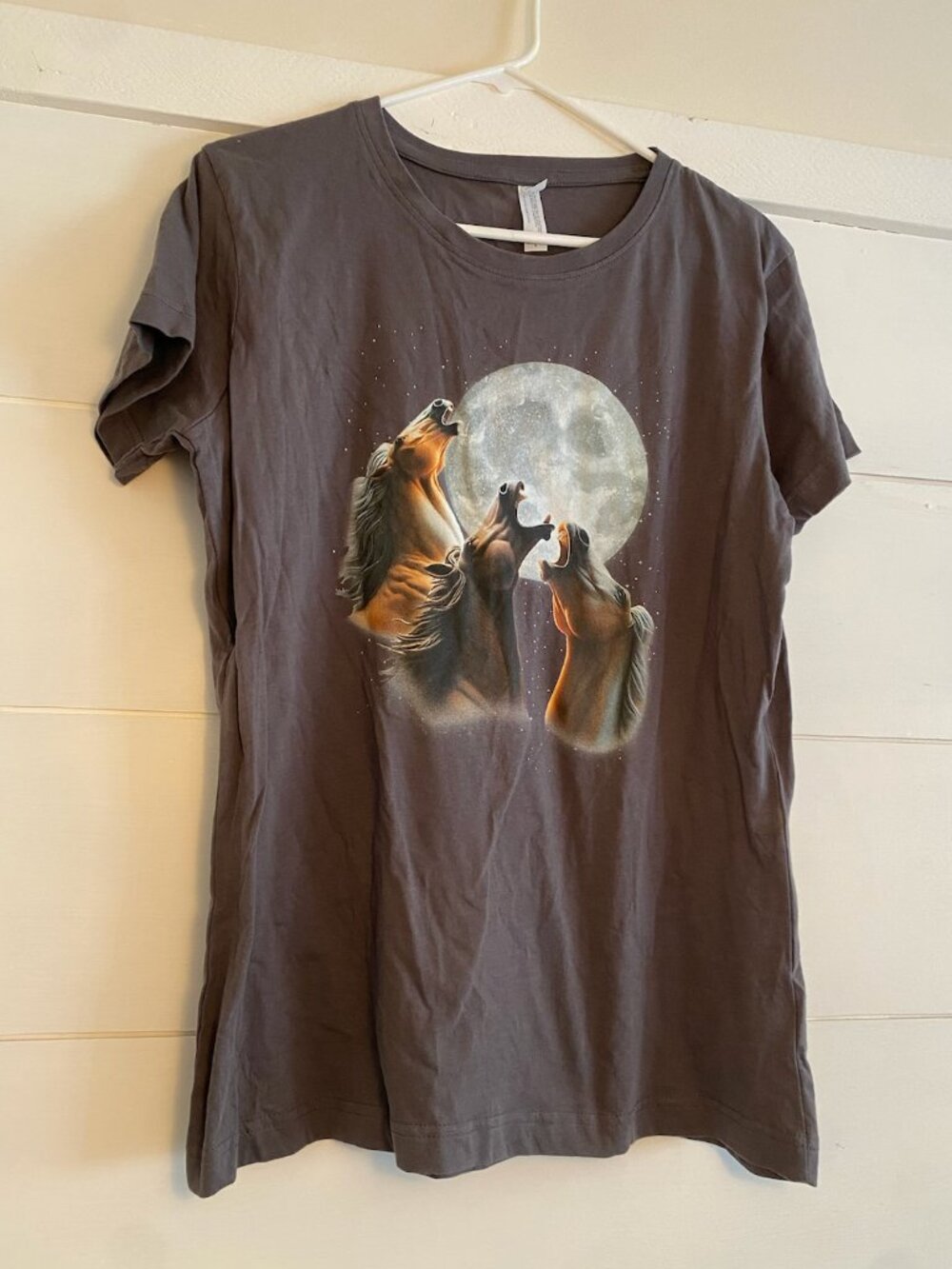 L.A.T. Apparel Moonlit Howling Horses Graphic Tee | Women's Large | Western Boho